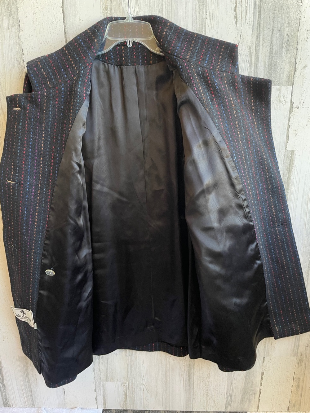 VINTAGE WOOL COAT SIZE 14 BLACK WITH MULTICOLORED THREADING MID LENGTH P… - Picture 3 of 15